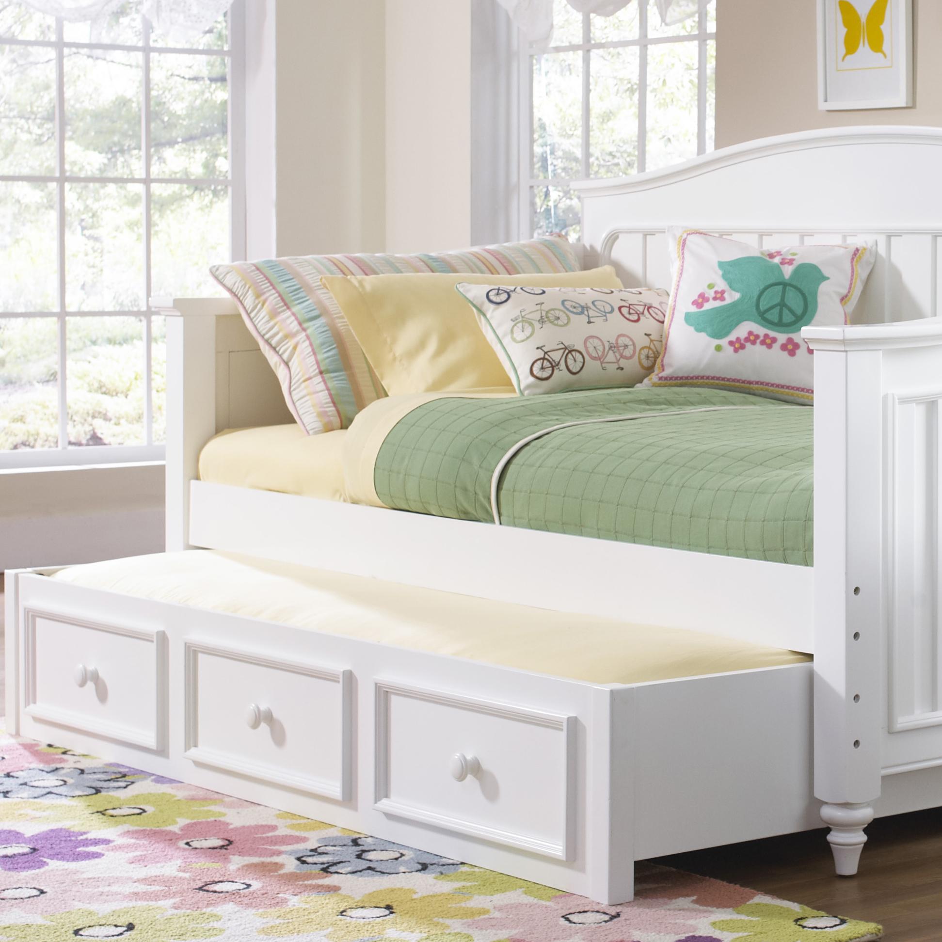 Samuel Lawrence SummerTime Youth White Day Bed with Trundle Storage
